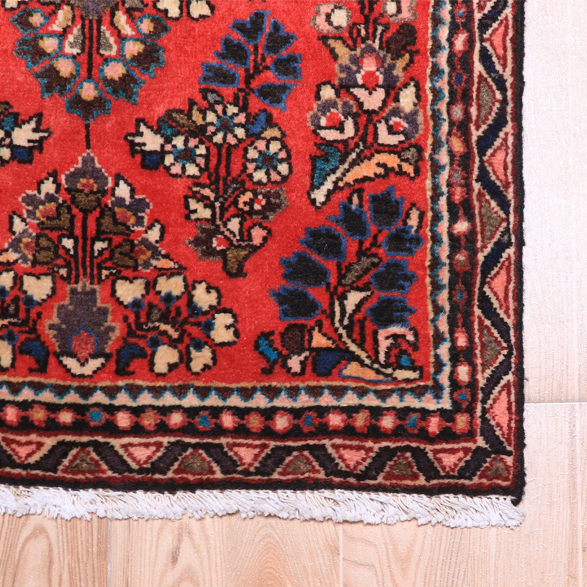 ペルシャ絨毯（イラン産）サルーク　75×56cm（FS-70064）
