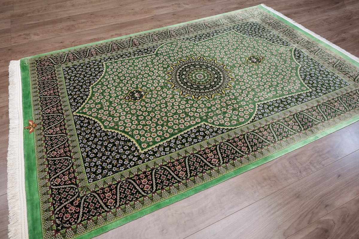 ペルシャ絨毯（手織り）ハキ　195×132cm（FX-13193）