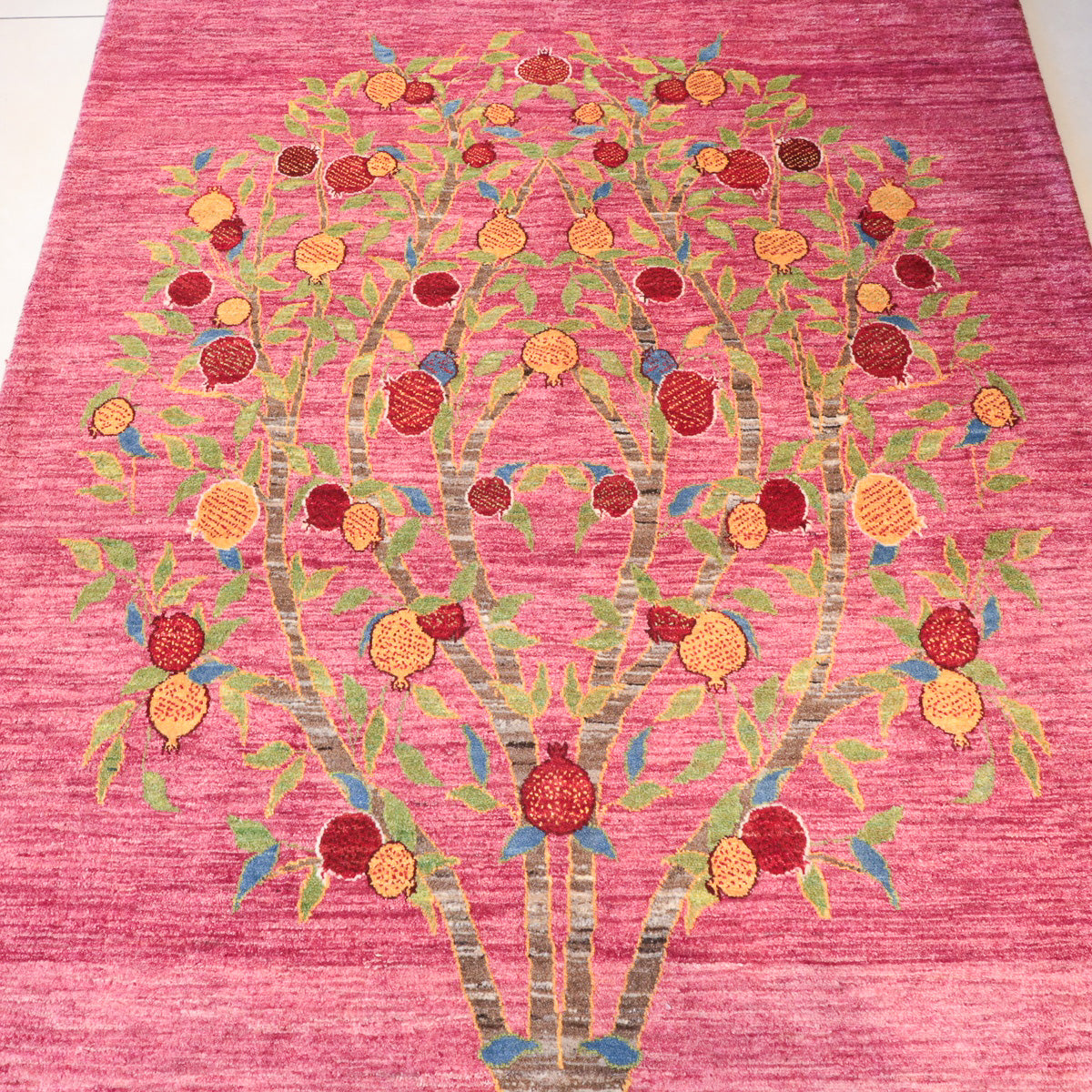 ギャッベ（ギャベ）ルリバフ　233×165cm（HL-13174）