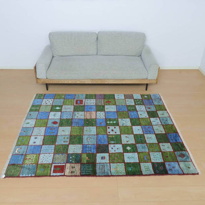 プレミアムギャッベ／ホシナマイ（カシュクリ） 195×155cm（HL-42272）