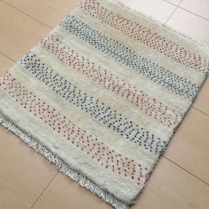 プレミアムギャッベ／ホシナマイ（カシュクリ）　47×44cm（HP-4040-2B2）