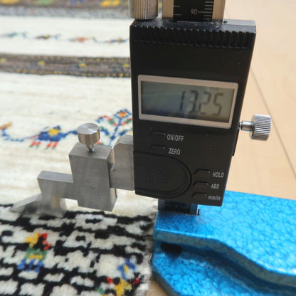 プレミアムギャッベ／ホシナマイ（カシュクリ） 91×63cm（HSS-11040）