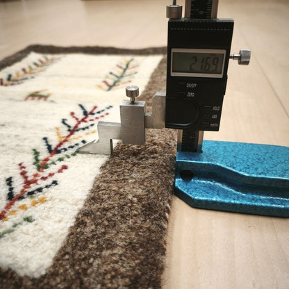 ギャッベ（ギャベ）ラティーフ　61×37cm（HSS-12973）