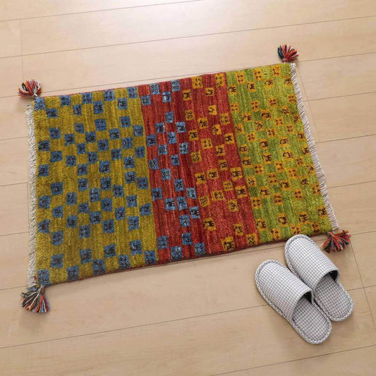 プレミアムギャッベ／ホシナマイ（カシュクリ）84×59cm（HSS-67047）