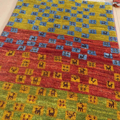 プレミアムギャッベ／ホシナマイ（カシュクリ）84×59cm（HSS-67047）