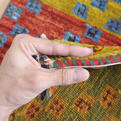 プレミアムギャッベ／ホシナマイ（カシュクリ）84×59cm（HSS-67047）