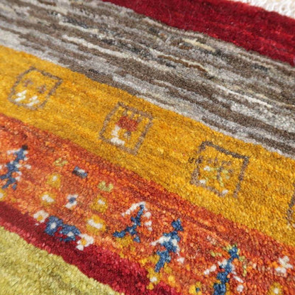 プレミアムギャッベ／ホシナマイ（カシュクリ） 84×68cm（HSS-67067）