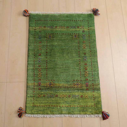 プレミアムギャッベ／ホシナマイ（カシュクリ） 90×61cm（HSS-68468）