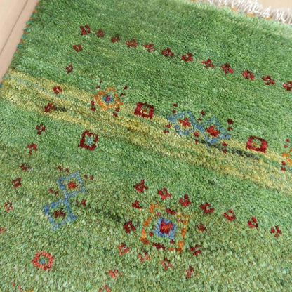 プレミアムギャッベ／ホシナマイ（カシュクリ） 90×61cm（HSS-68468）