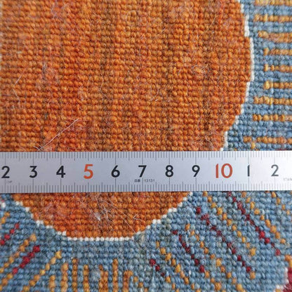 プレミアムギャッベ／ホシナマイ（ルリバフ） 63×92cm（HSS-77772）