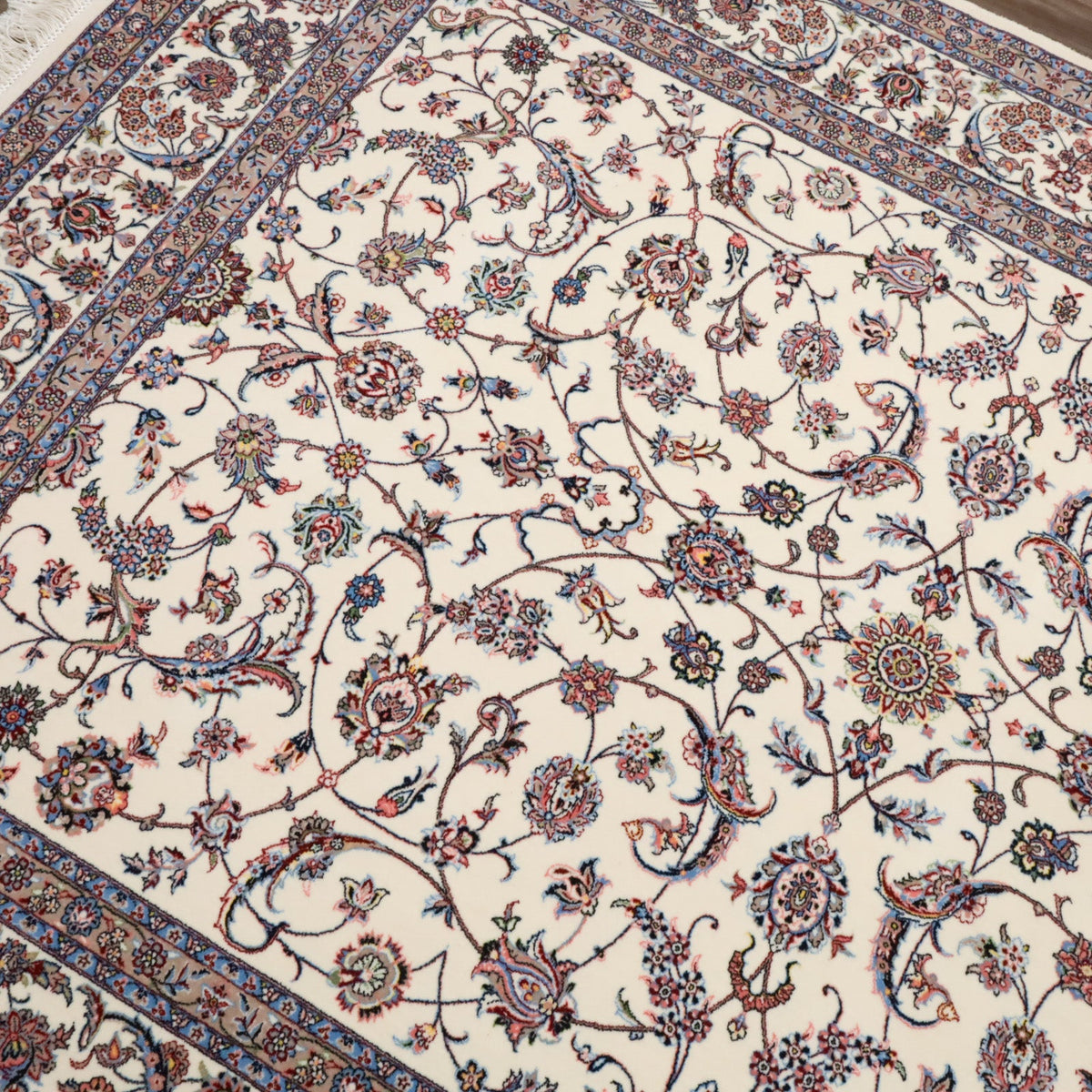 イラン製 ペルシャデザイン カーペット｜花唐草文様 機械織り 高密度 200×150cm（S-13274）