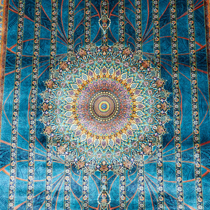 LUMINA モダールアートコレクション｜ゴンバド・羽根文様 ターコイズ×パープル｜230×148cm（S-13319）