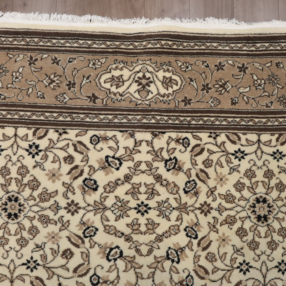 トルコ絨毯（カイセリ）　313×205cm（TX-13209）　手織り ウール 高密度 美品 特大リビングラグ